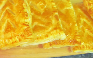 Crispy Air Fryer Greggs Cheese and Onion Pasties Recipe - HYSa Kitchen